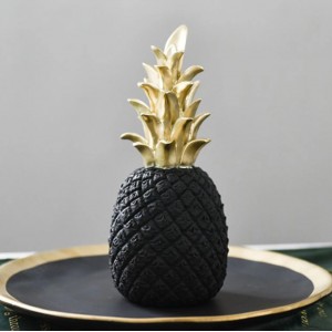 Black Pineapple mini