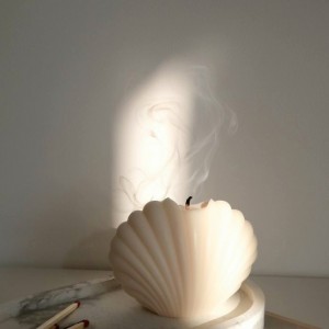 Candle Seashell